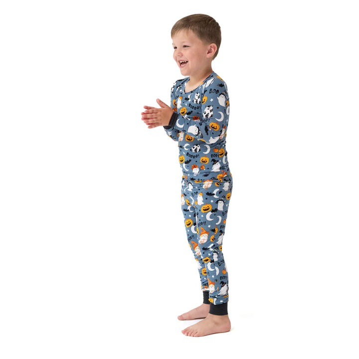 Costumed Ghosts - Glow In The Dark - L/S Loungewear Set