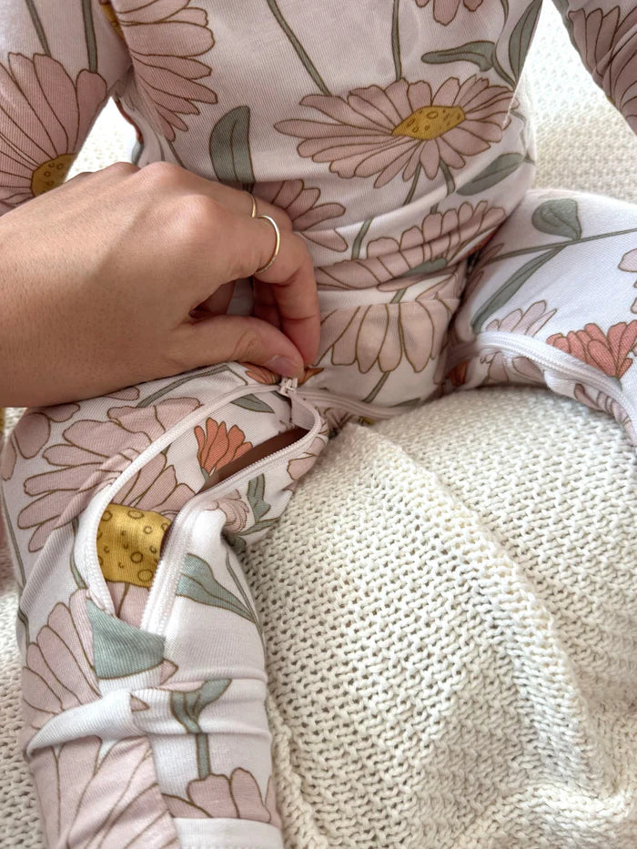 Convertible Pajamas - Beauty