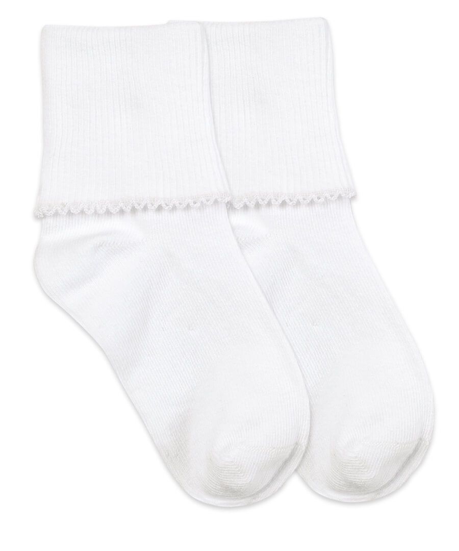 Smooth Toe Tatted Edge Turn Cuff Socks in White