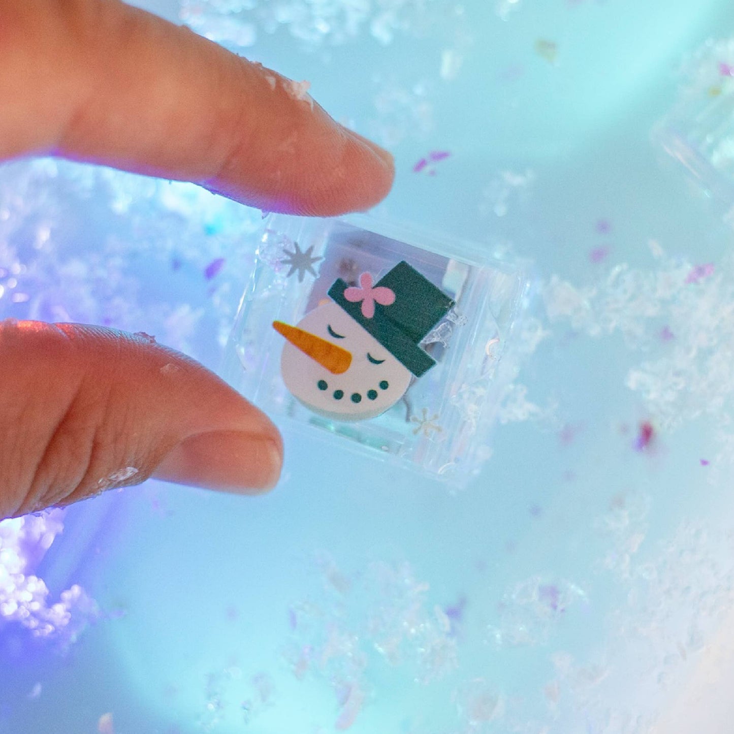 Winter Pals Light-Up Cubes