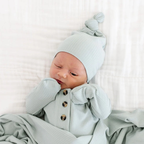 Bailey Ribbed Top Knot Hat