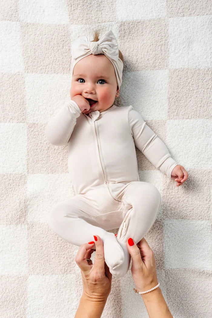 Winnie Zipper Footies