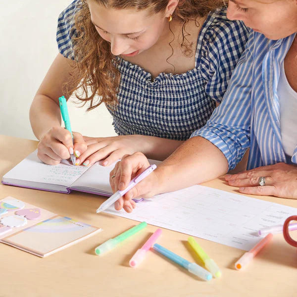 Oh My Glitter! Retractable Gel Pens - Set of 4