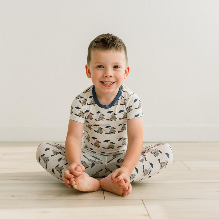Print Short Sleeve Pajama Set in Natural Rainy Day Platypus