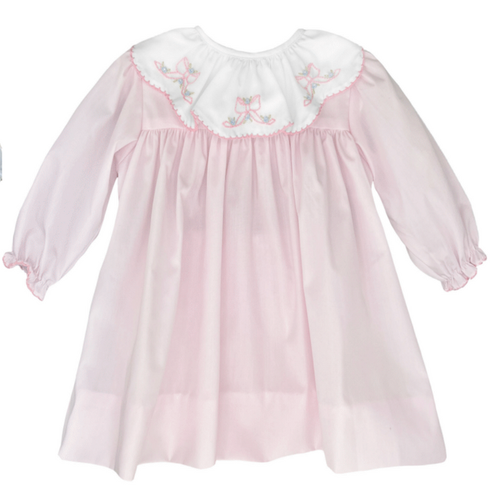 Petit Ami Pink Blue Avenue