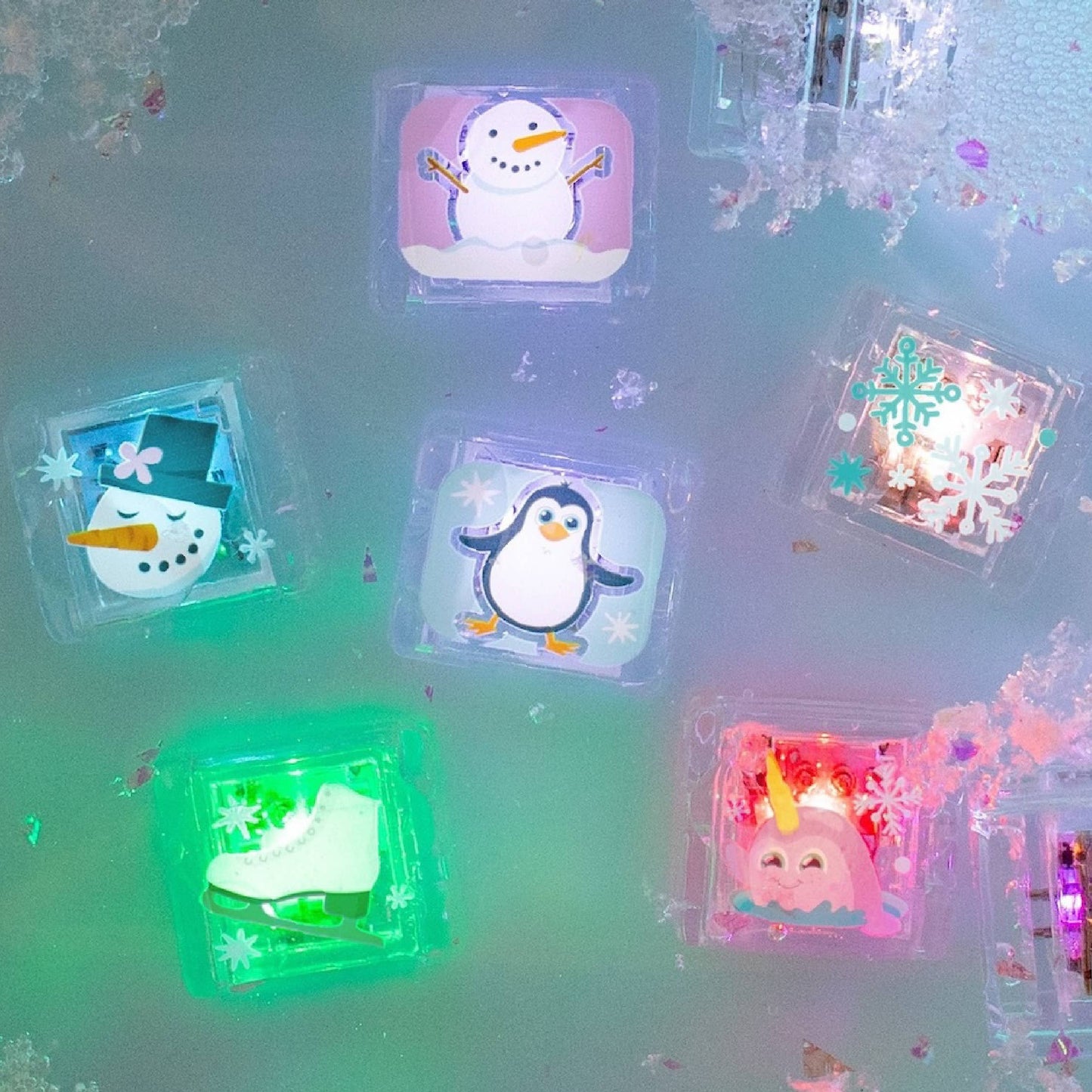 Winter Pals Light-Up Cubes